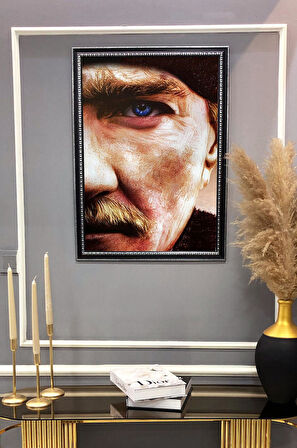 Atatürk Portresi Dijital Baskılı Kadife Kumaş Çerçeveli Tablo TBL0049