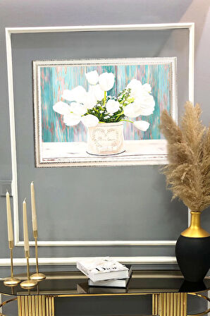 Beyaz Lale Vazosu Desenli Dijital Baskılı Kadife Kumaş Çerçeveli Tablo TBL0074