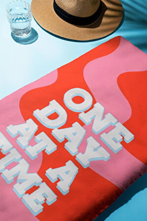 Dijital Baskı Plaj Deniz Havlusu One Day At A Time Desenli Peştamal HVL0176