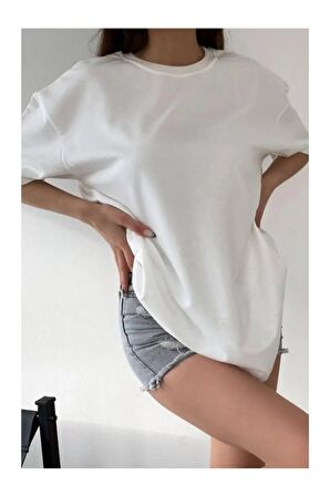 - Kadın Oversıze Düz Pamuklu Tişört