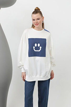 Puane  İki İplik Kumaş Smile Baskılı Oversize Tesettür Sweatshirt