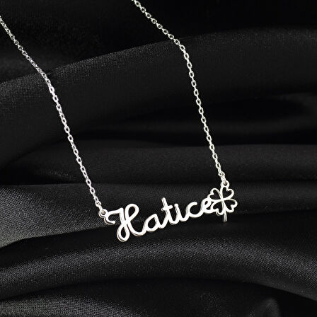 925 Ayar Gümüş Yonca  ve  İsim Detaylı Kolye Özel Tasarım