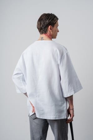 Erkek R Nakışlı Fakir Kol Müslin Oversize T-Shirt Beyaz