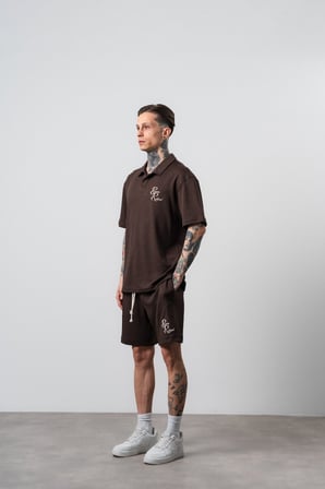 Erkek Respire Relined Yazılı Regular Fit T-Shirt Şort Takım Kahve