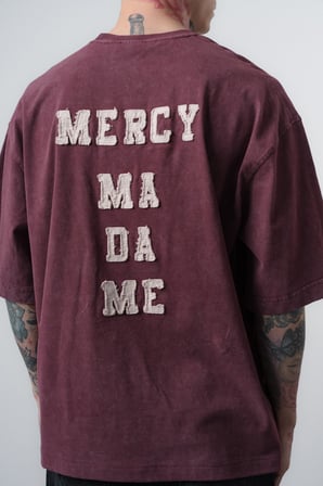 Erkek Mercy Nakışlı Yıkamalı Oversize T-Shirt Bordo