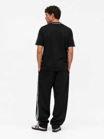 Erkek Originals Şerit Detaylı Regular Fit Eşofman Takımı Siyah