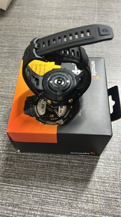 Amazfit T-Rex 2 Altın-Siyah Akıllı Saat (OUTLET) (12 AY EVOFONE GARANTİLİ)