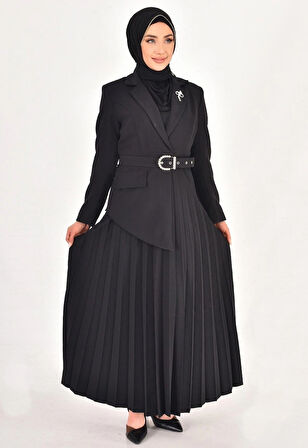 DOUBLE KUMAŞ ETEĞİ PİLİSE DETAYLI KRUVAZE YAKA TESETTÜR ELBİSE