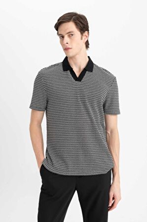 DeFacto Regular Fit Polo Yaka Desenli Kısa Kollu Tişört B6548AX24SPBK81