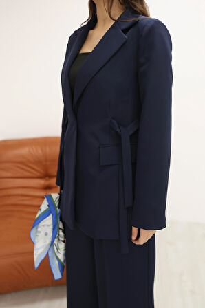 Kadın Lacivert Yandan Kuşaklı Blazer Ceket Pantolon Takım