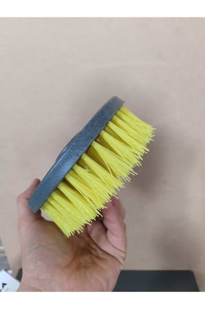 17 cm Endüstriyel Halı Yıkama Fırçası -Motorlu Tırpan Makinesi Başı Uyumlu Aparatı 1 Adet