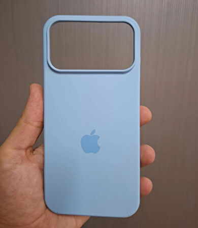 iPhone 17 PRO Uyumlu Silikon İçi Kadife Logolu Lansman Kılıf