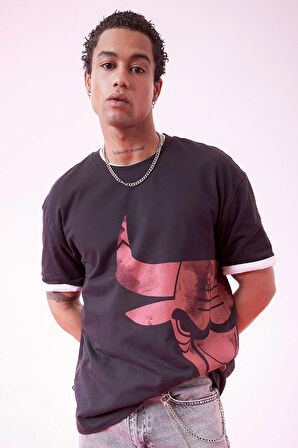 DeFactoFit NBA Chicago Bulls Oversize Geniş Kalıp Bisiklet Yaka Kısa Kollu Tişört B3889AX24SPBK34