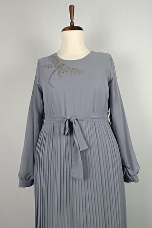 Taş Detaylı Pliseli Büyük Beden Elbise Gri 7763