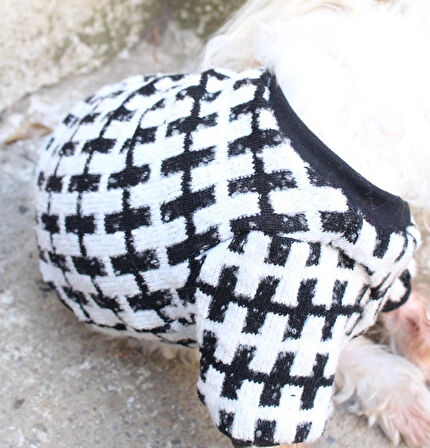 Siyah beyaz Köpek Kazak – Sıcak Tutan Şık Kışlık Köpek Kiyafeti