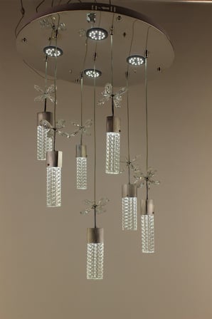 Lüks Gümüş Çemberli Seri 7li 4 Modlu Kristal Kelebekli Petek Silindir Modern Led Avize