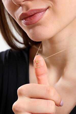 Altın Sade E Harfi Kolye