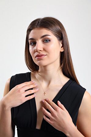 Altın Sade T Harfi Kolye