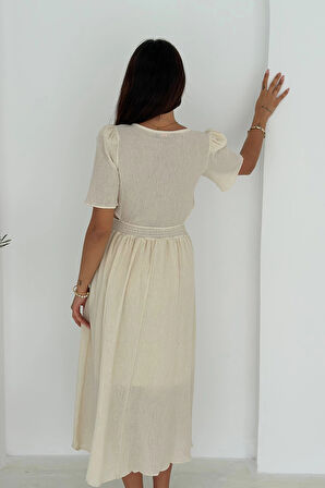 Beli Açık Garnili Krinkıl Keten Elbise Krem