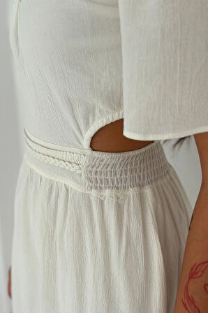 Beli Açık Garnili Krinkıl Keten Elbise Beyaz