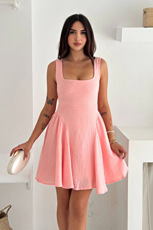 Yanları Büzgülü Sırt Dekolteli Kare Yaka Elbise Pembe