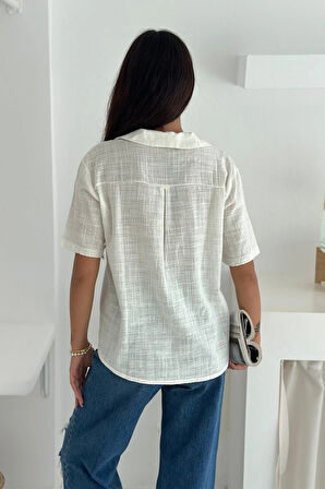 Omzu Dantel Detaylı Gömlek