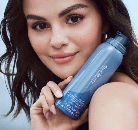 Rare Beauty Find Comfort Feel Seen - Köpüklü Nemlendirici Vücut Yağı 150 ml 