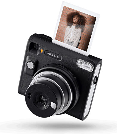 Fujifilm Instax SQ40 Siyah Fotoğraf Makinesi ve 10'lu Kare Film Set