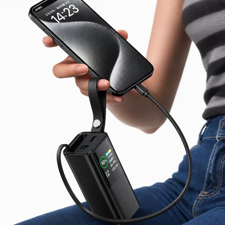 100W Ultra Hızlı Şarj Powerbank 20000 mAh PD 3.0 TFT Ekranlı Dahili Type-C Kablolu Siyah