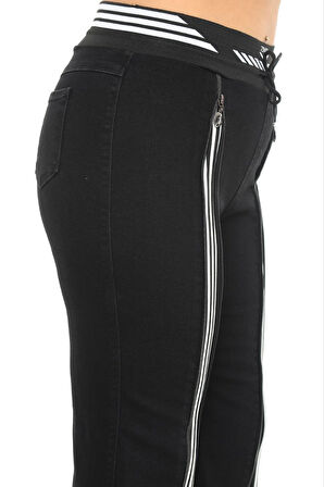 Büyük Beden Toparlayıcı Lastikli Yüksek Bel Boru Paça Fermuar Detaylı Denim Kadın Pantolon