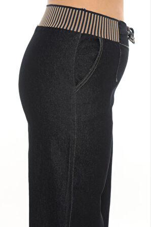 Büyük Beden Toparlayıcı Lastikli Yüksek Bel Boru Paça Denim Kadın Pantolon