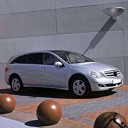 Mercedes-Benz R W251 Serisi 2006-2017 70x53cm Ön Cam Silecek Takımı