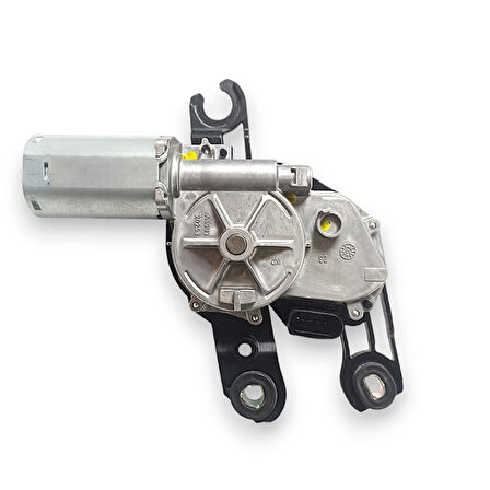 Seat Leon 2017-2020 4 Kapı 5F4955711A Arka Cam Silecek Motoru