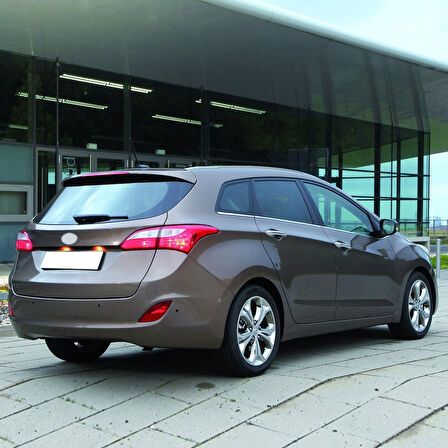 Hyundai i30 SW 2013-2016 98812A5000 Arka Cam Silecek Kolu Takımı