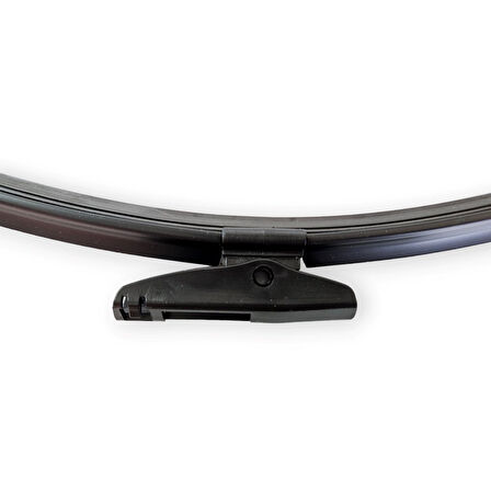 Mercedes Benz EQS 2021-2025 65x50cm Ön Cam Silecek Takımı Klips