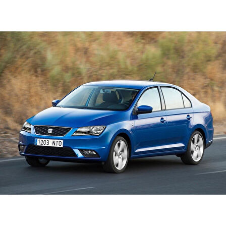 Seat Toledo 2013-2019 Ön Cam Silecek Vida Kapağı 5N0955205