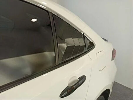 Toyota Corolla 2019+ Uyumlu Kelebek Cam Kaplama Piano Black