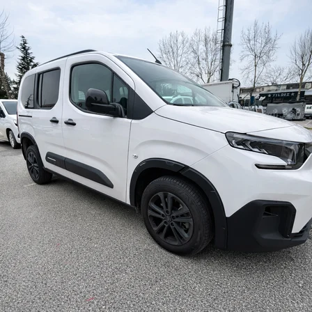 DOBLO MAKYAJLI KASA İÇİN UYUMLU ARACA ÖZEL ÇAMURLUK KAPLAMA DODİK 8 PARÇA 2026 2027 2028