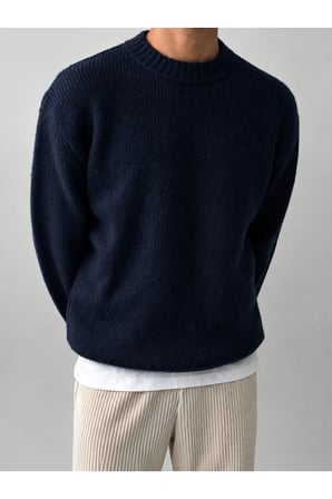 Erkek Oversize Balıkçı Yaka Triko Kazak – Rahat Kalıp