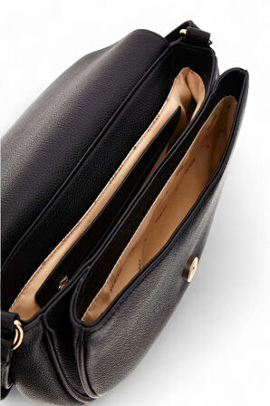 Guess Calebra Siyah Kadın Çapraz Askılı Çanta HWBG9536021