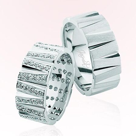 Zikzak Model Taşlı Altın Alyans - 1904