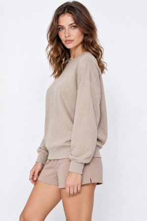 Yaldız Baskılı Zincirli ve Fularlı Kadın Oversize Modal Sweatshirt - Bej
