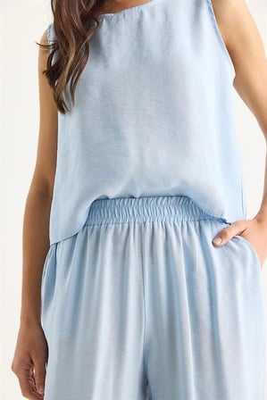 Beli Lastikli Modal Pantolon & Kalın Askılı Bluz Takımı - Bebe Mavi