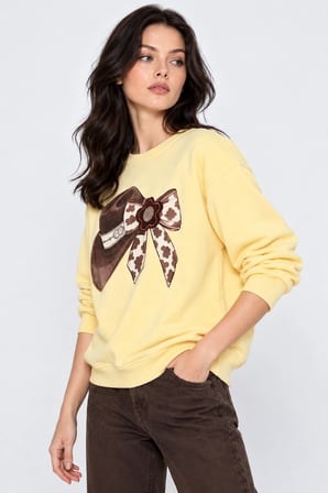 Kadın Taş İşlemeli Fiyonk Baskı Oversize Üç İplik Rahat Kesim Sweatshirt -Sarı