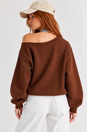 Kadın Lucky 96 Baskılı Kayık Yaka Çift Görünümlü Sweatshirt - Acı Kahve