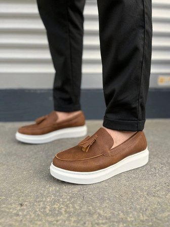 Monaco Bağcıksız Püsküllü Cilt Erkek Günlük Spor Klasik Loafer Ayakkabı – Taba Beyaz