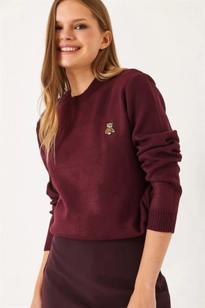 Kadın Peluş Teddy Ayıcık Nakışlı Bisiklet Yaka Basic Triko Kazak  - Bordo