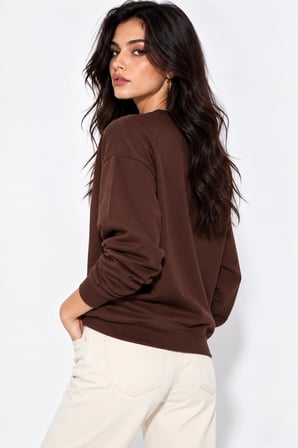 Kadın Taş İşlemeli Fiyonk Baskı Oversize Üç İplik Rahat Kesim Sweatshirt - Acı Kahve