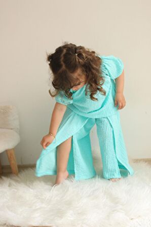 KIZ ÇOCUK BÜRÜMCÜK MODEL YIRTMAÇLI PAMUK TAKIM