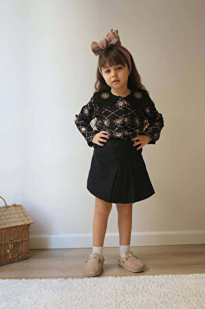 KIZ ÇOCUK GÖMLEKLİ YAKALI ETEKLİ TAKIM